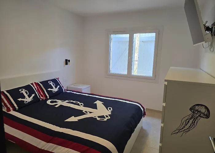 45m Avec Jardin De 50m Apartament