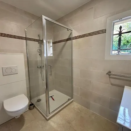 Apartamento 45m Avec Jardin De 35m *