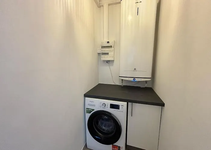 45m Avec Jardin De 35m アパート サント・マキシム